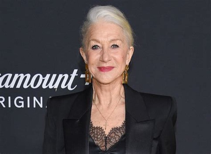 20 Amazing Bodies of Women Over 65