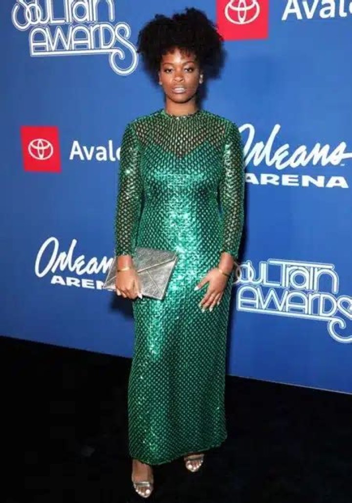 Ari Lennox Body Measurements Height Weight Shoe Size Family