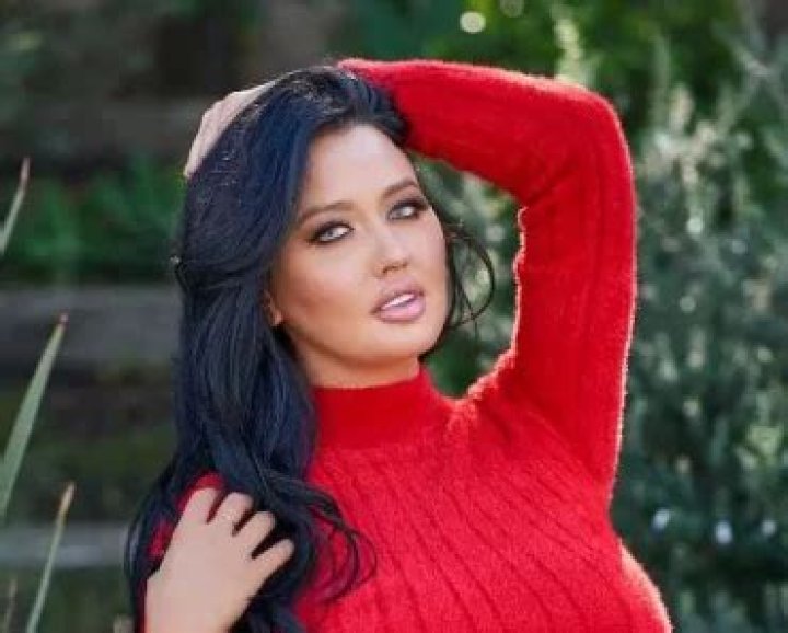 Becky Hudson [Model] Wiki, Biography, Salary, Height, Age & More