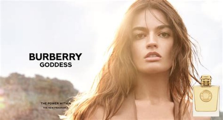 Burberry Goddess Commercial Actress 2023: Emma Mackey