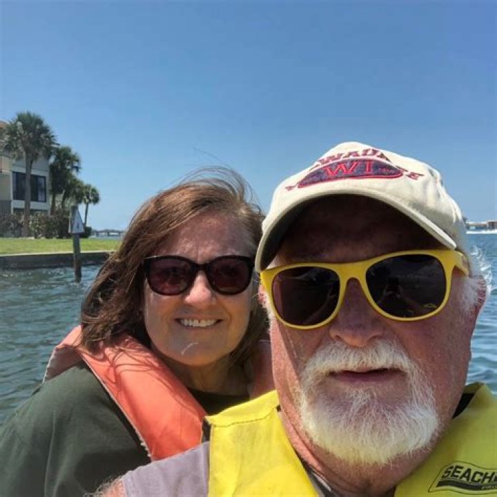 Daniel Penny Wiki, Age, Reddit, Father, Mother, LinkedIn & Girlfriend