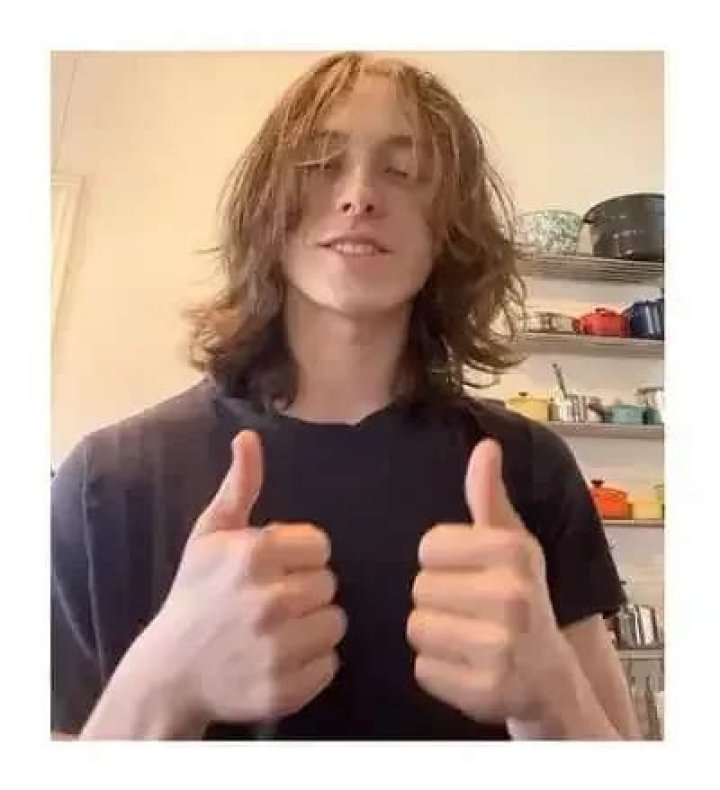 Dorian Zev Kweller Wiki, Age, Obituary, Parents, Girlfriend & Songs