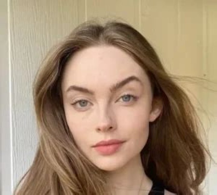 Elliana Walmsley Wiki, Brother, Net Worth, Birthday, Height, Age & More