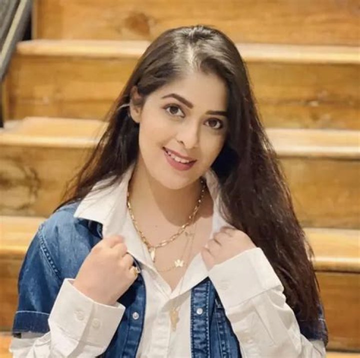 Garima Jain Age, Net Worth, Boyfriend, Family & Biography