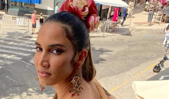 India Martínez in Bathing Suit Says "Goodbye to Summer" — Celebwell