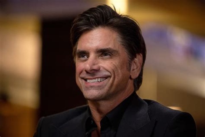 John Stamos Age, Weight, Height, Measurements