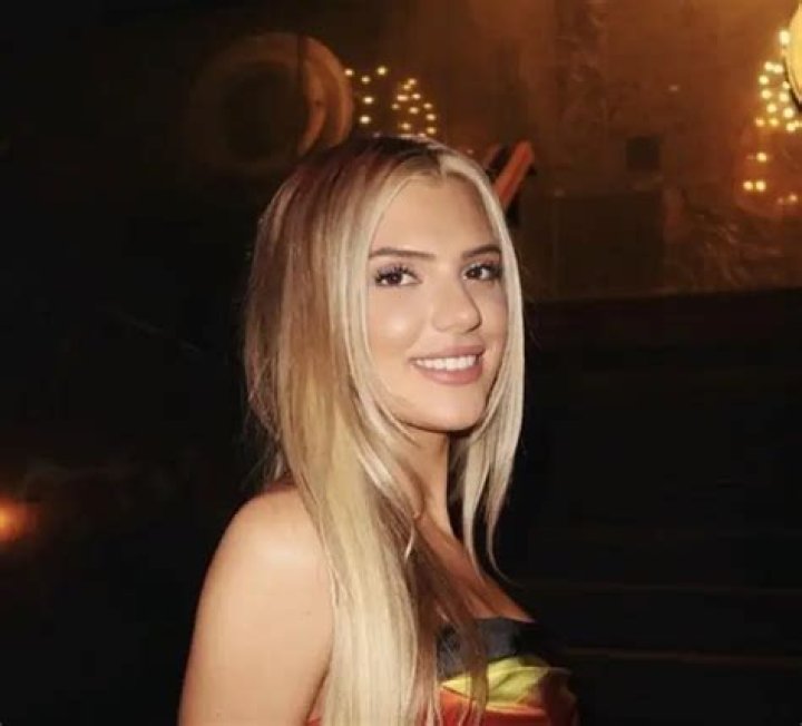 Rashel Kolaneci [Model] Wiki, Height, Weight, Boyfriend & More